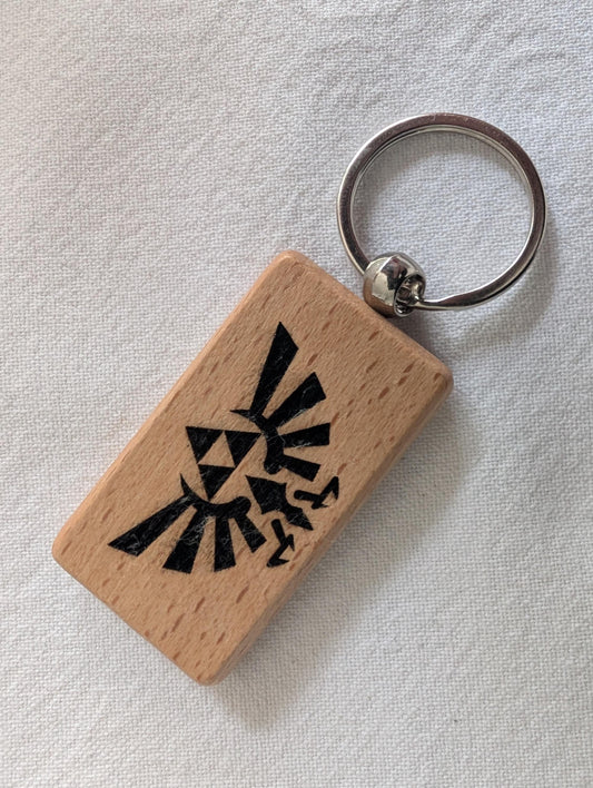 Zelda Wooden Keyring with Triforce Symbol - Ideal Gift for Gamers