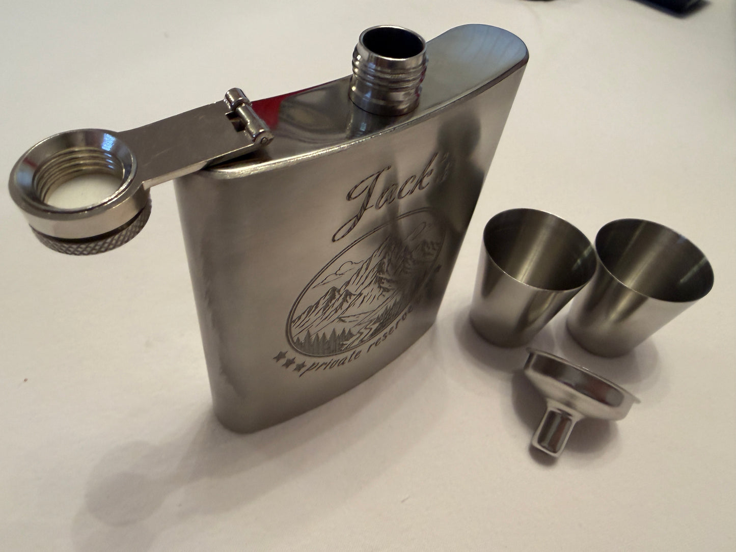 Customisable "Private Reserve" Hip Flask Gift Set